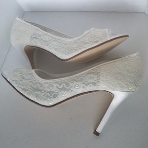 Ivory Lace Wedding Shoes